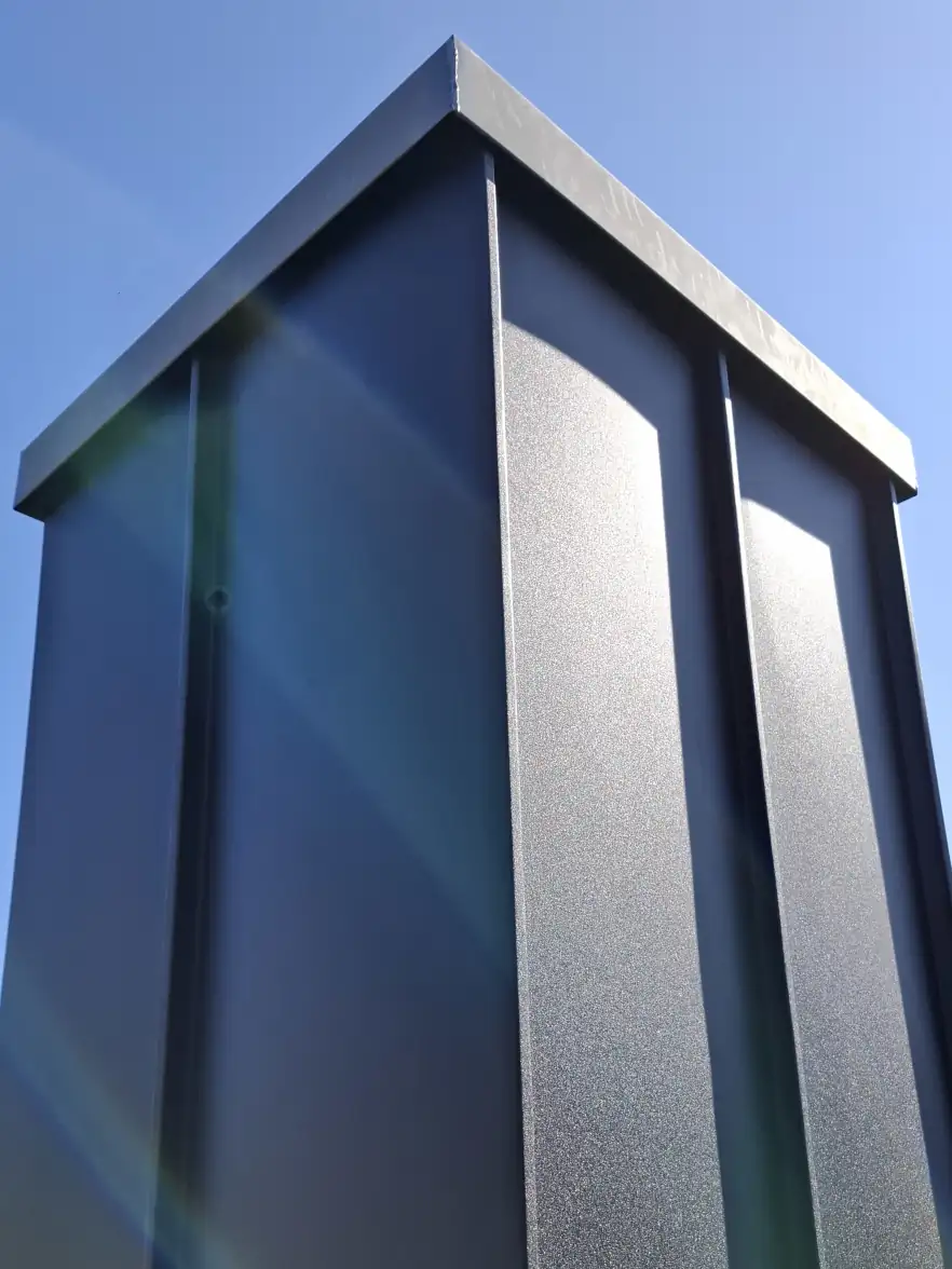 Habillage cheminé aluminium en rénovation de toiture sur Le Gavre, Vay, Conquereuil, Guenrouet, par nos couvreurs